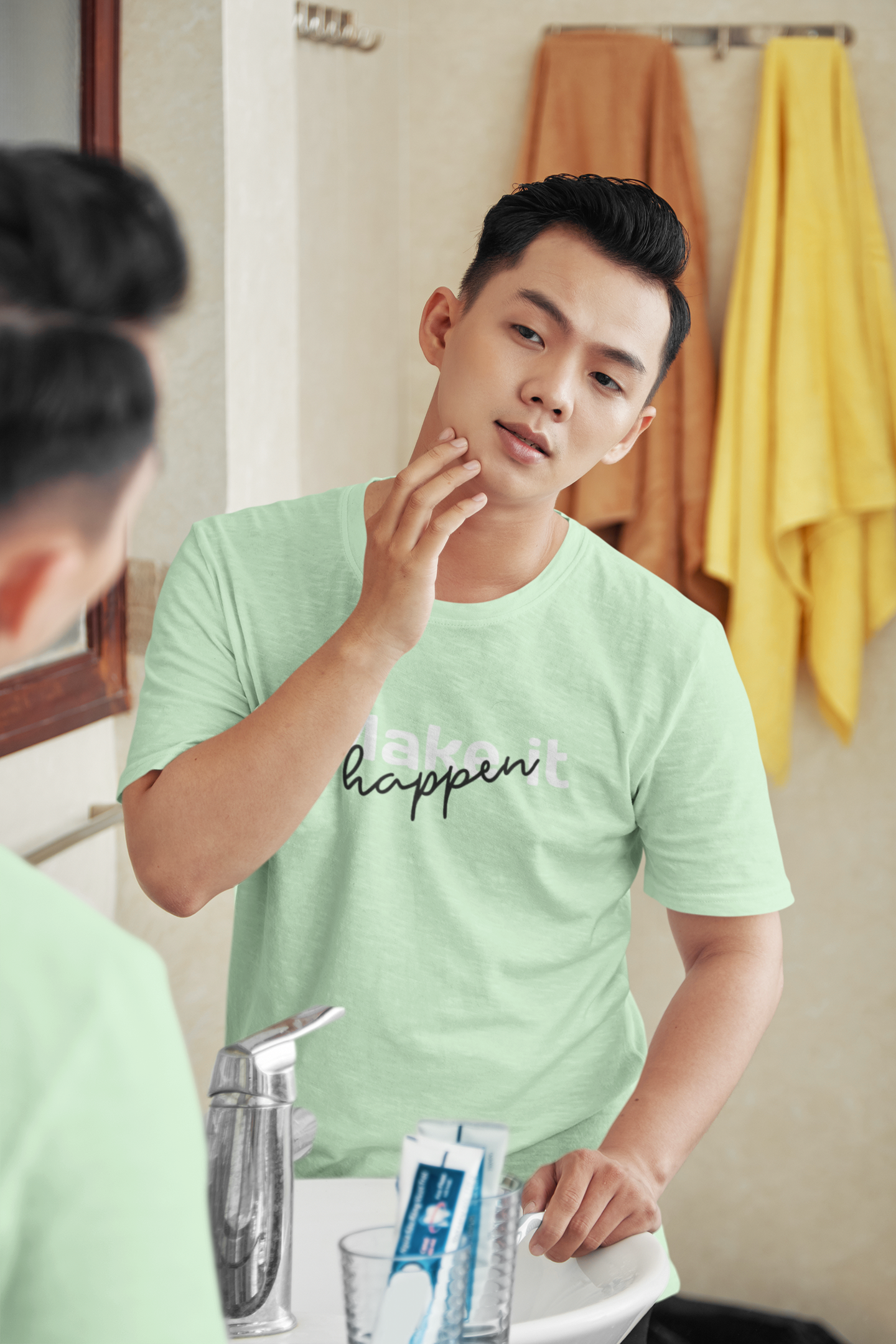 Men 'Make it happen' T-Shirt