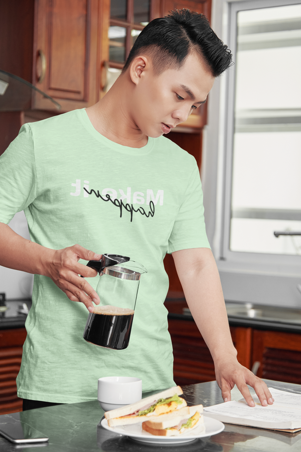 Men 'Make it happen' T-Shirt